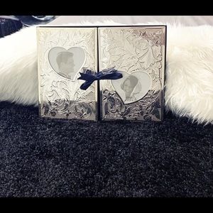 Beautiful LENOX Silver Photo Album never used